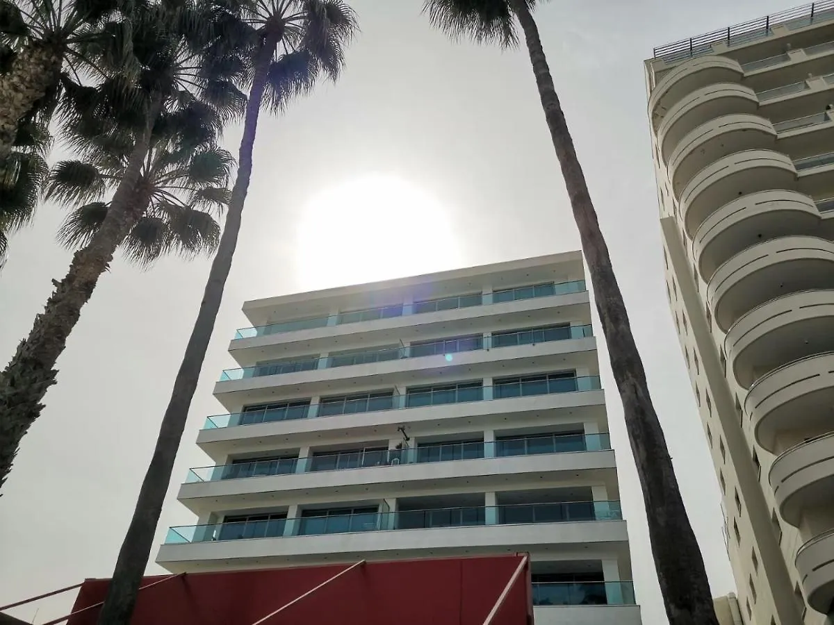 Horizon Luxury Suite At Finikoudes Beach 301 Larnaca 0*,  Cypr